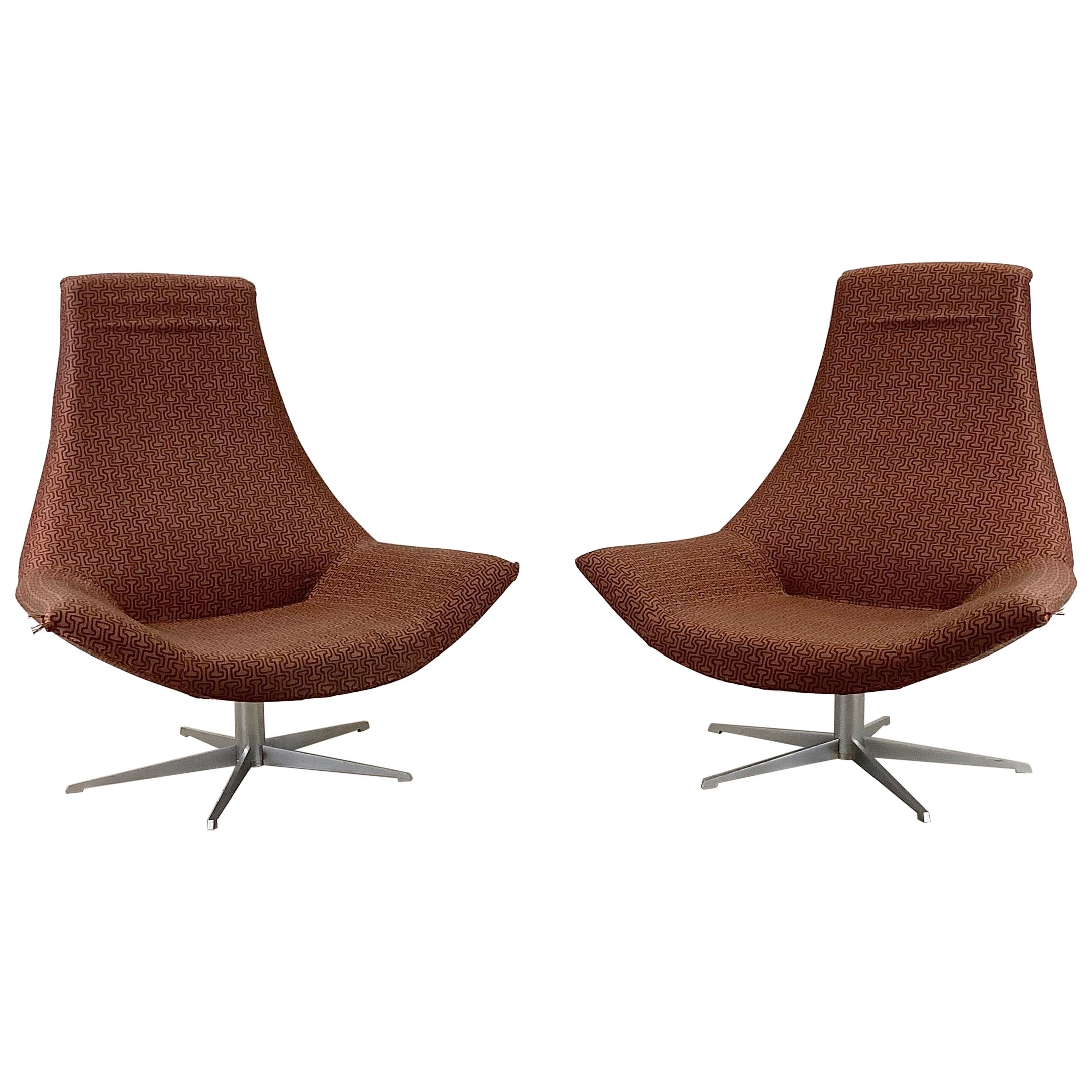 Pair Italian Modern Sculptural Swivel Lounge Chairs