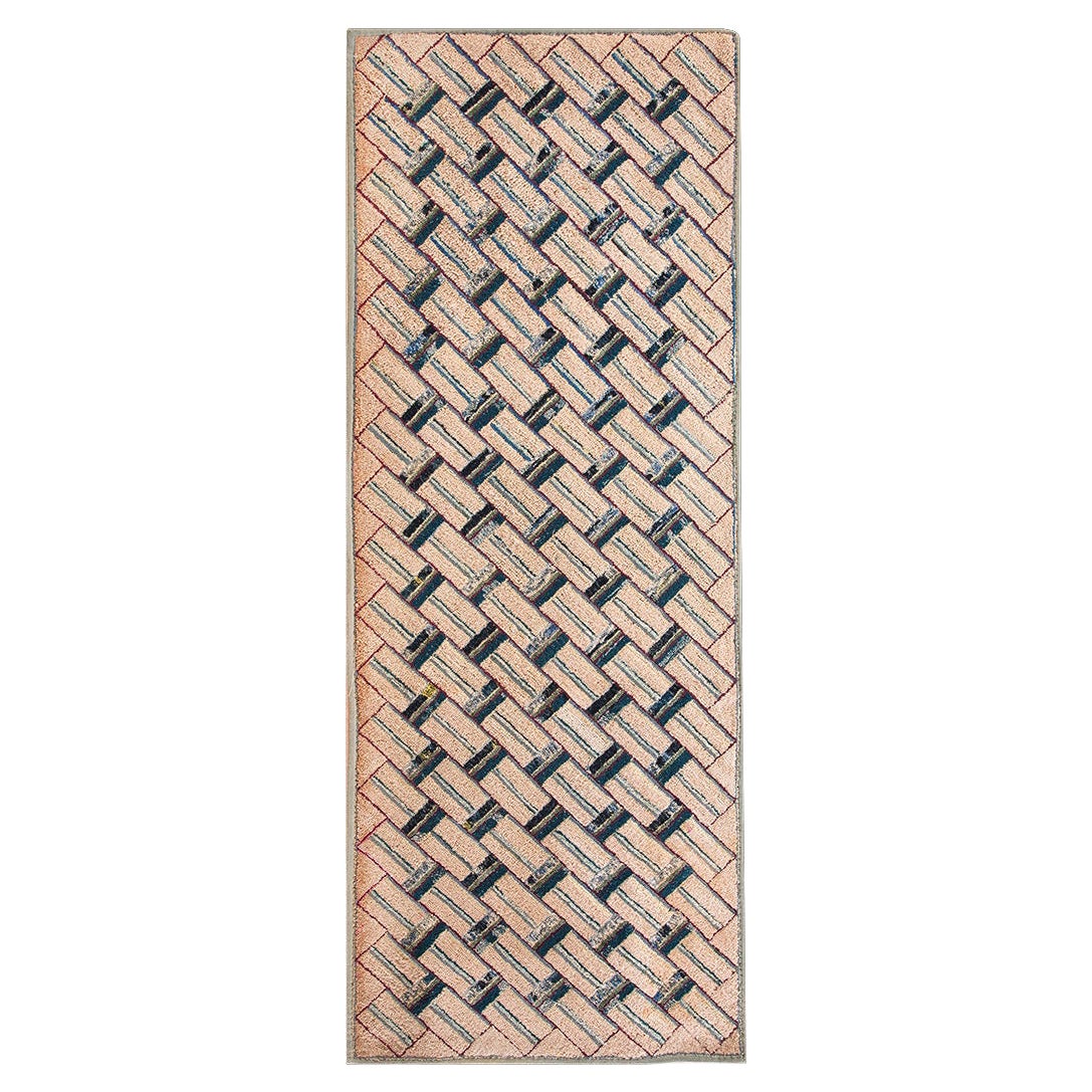 1930s American Hooked Rug ( 2'3" x 6' - 68 x 183 )