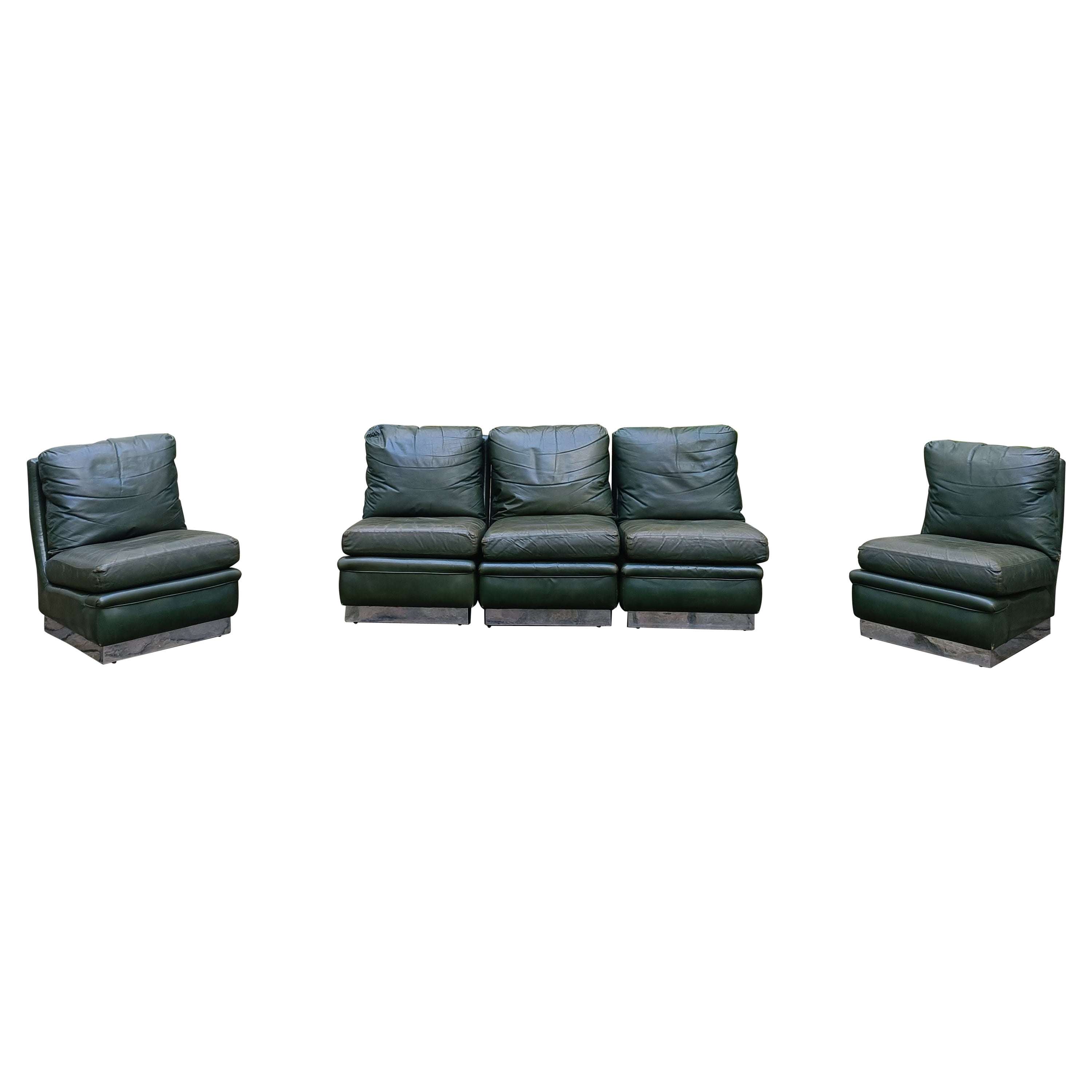 5 modular armchairs, English green in leather, France from 1972 For