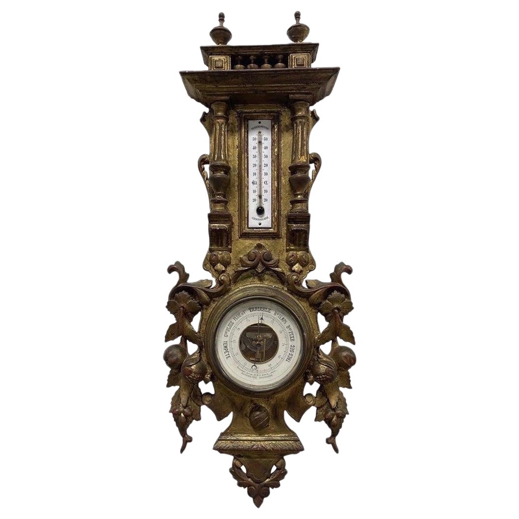 Antikes französisches Wandthermometer aus vergoldetem Holz mit Barometer im Angebot