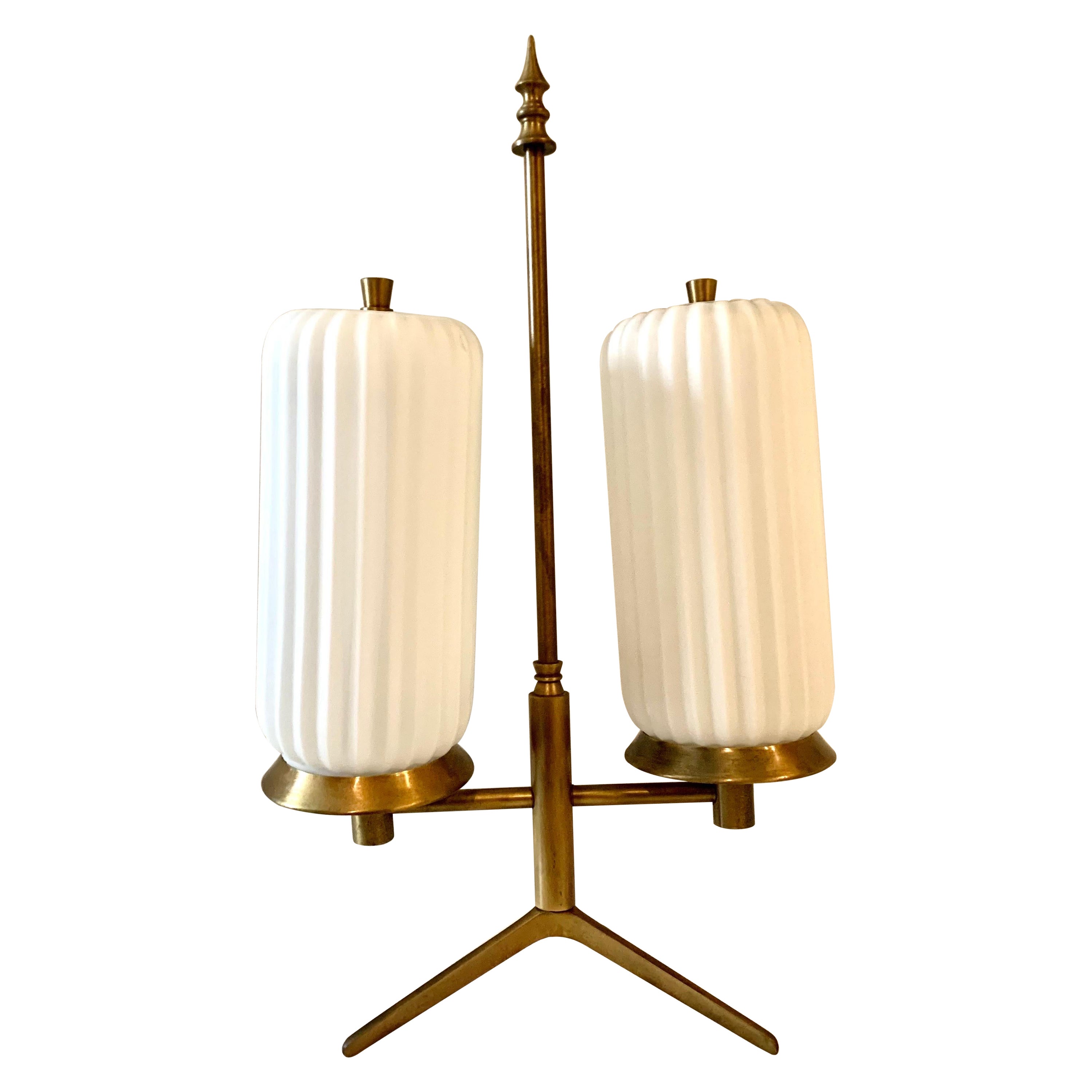Midcentury Modern Italian Whithe Opaline and Brass  Tripode Table Lamp