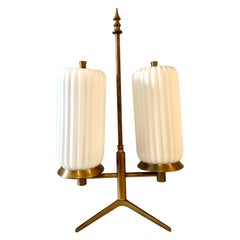 Vintage Midcentury Modern Italian Whithe Opaline and Brass  Tripode Table Lamp