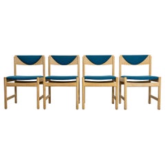 Vintage 4 Danish Modern Oak Dining Chairs