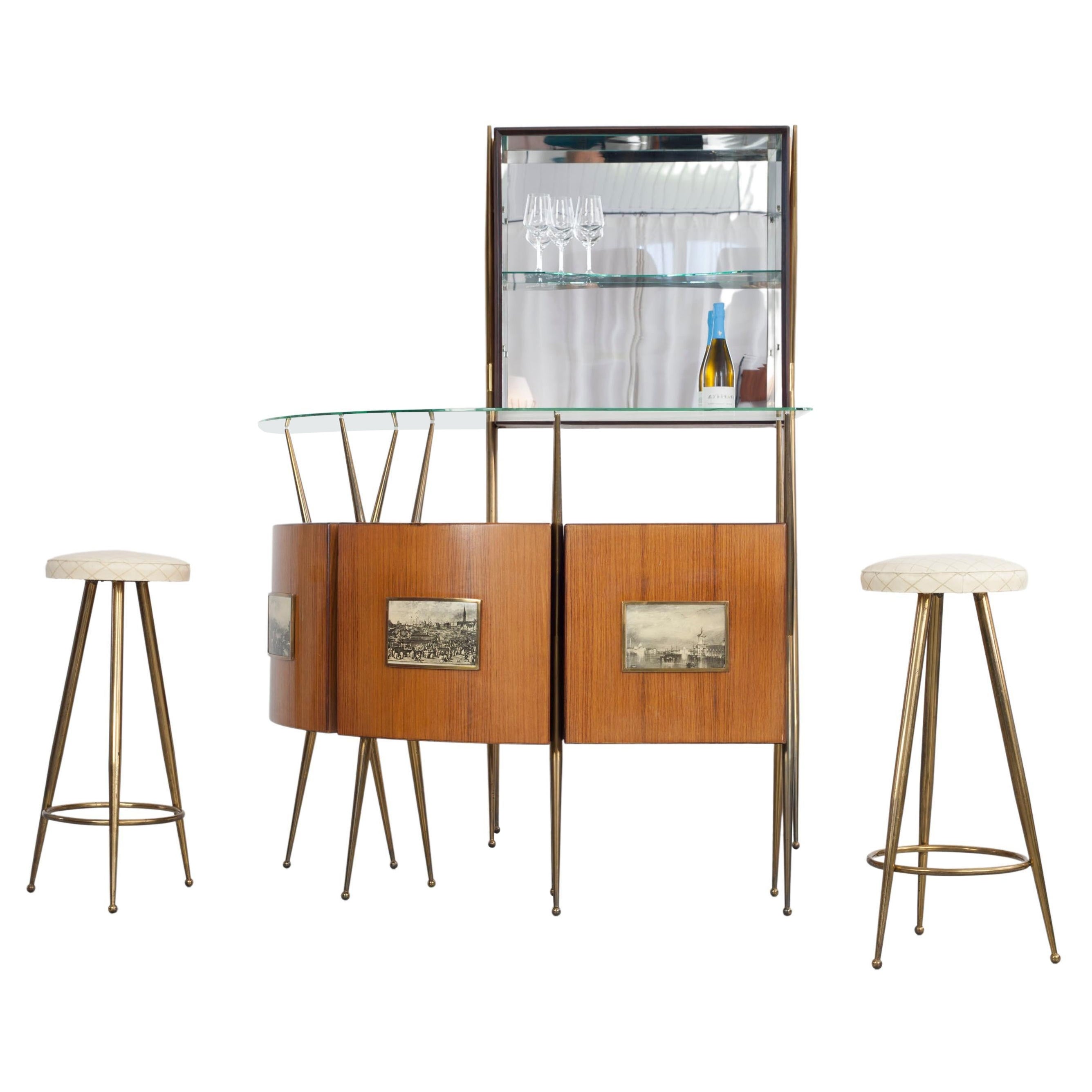 Italian Midcentury Bar with Bar Cabinet and Barstools