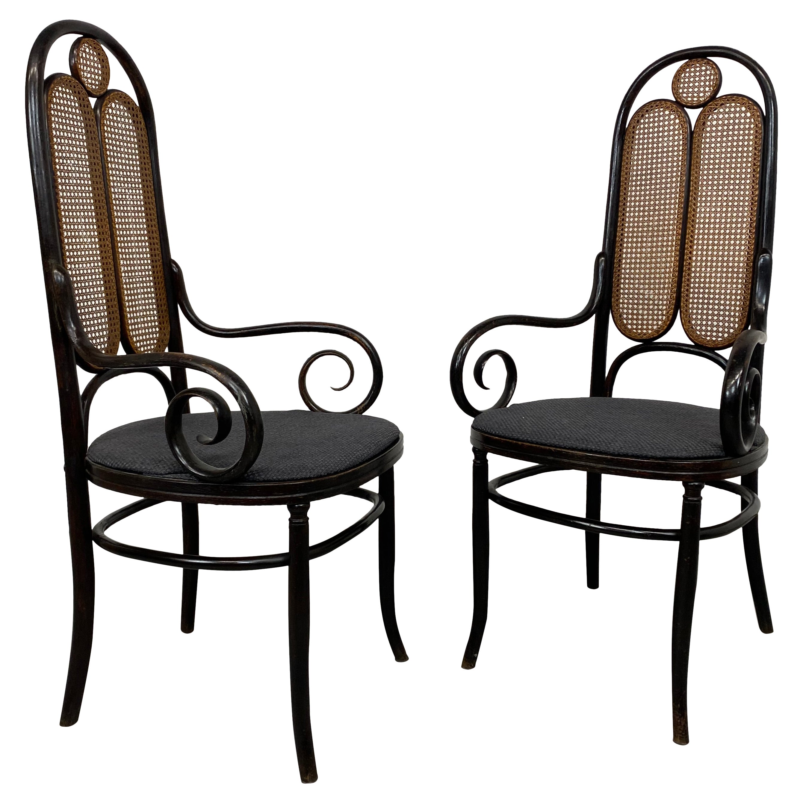 Pair of Secession Armchairs No.17 by Thonet For Sale