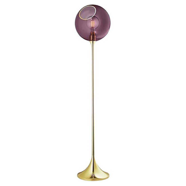 Lampadaire de salle de bal, pluie violette