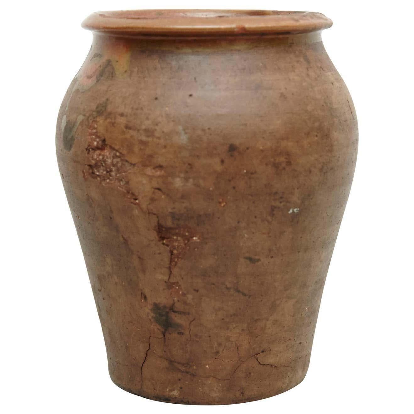 19th Century Rustic Popular Traditional Ceramic For Sale
