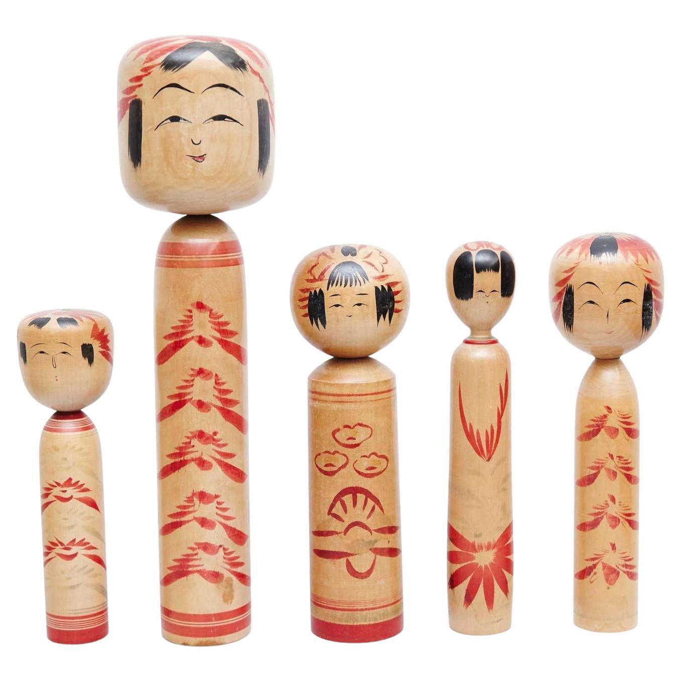 Set of 5 Mid Century Modern "Kokeshi" Dolls For Sale