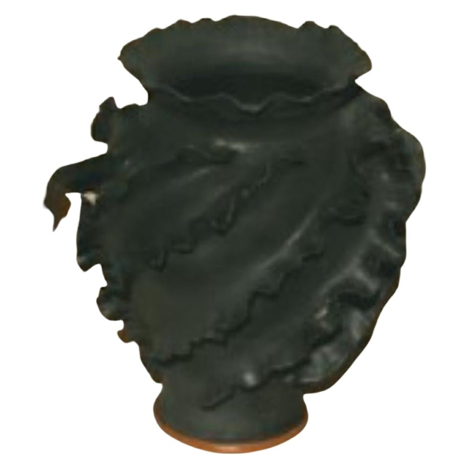 Medusa Black Vase by Casa Alfarera For Sale