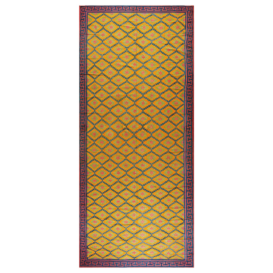Antiker indischer Dhurrie-Teppich 7'6" x17'2" im Angebot