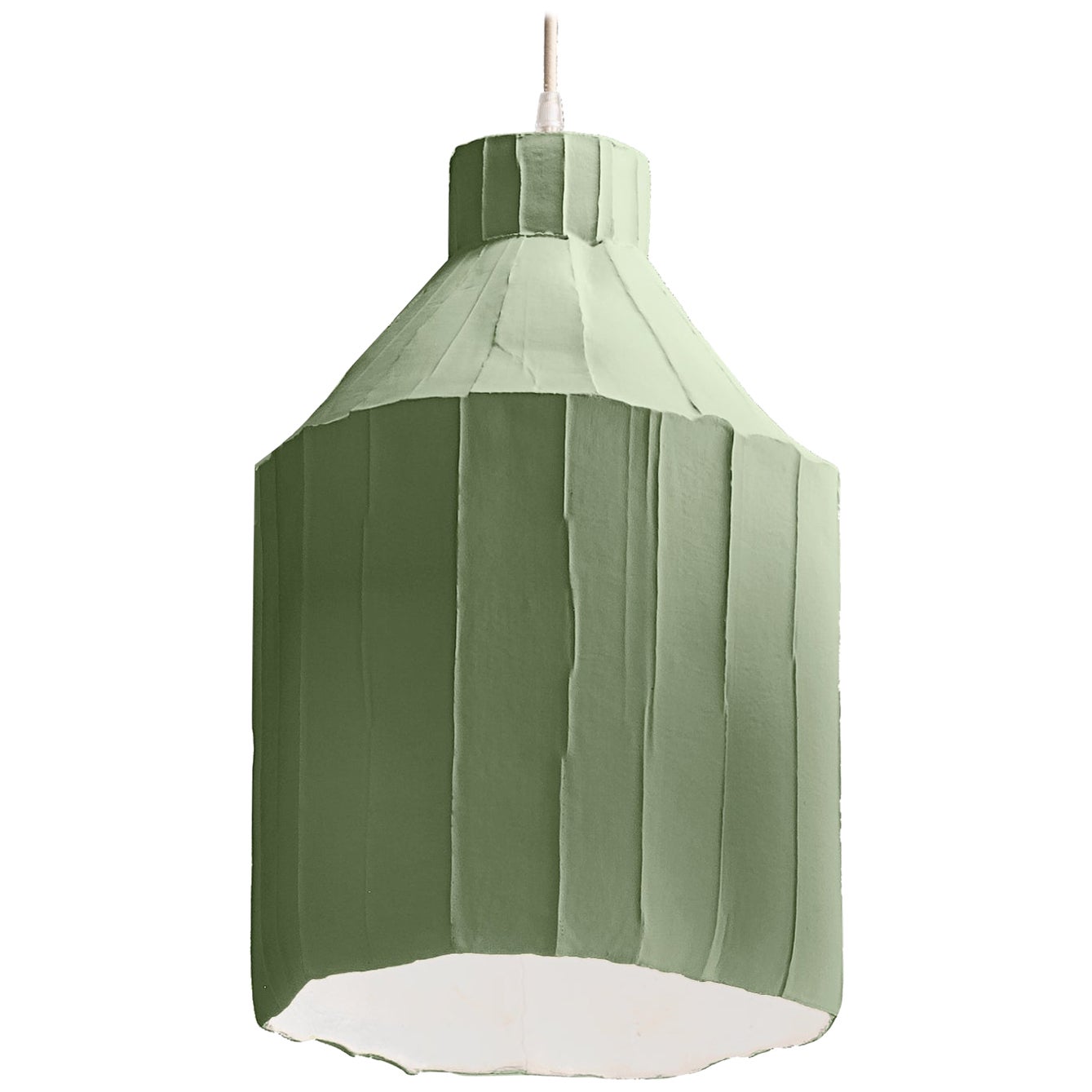 Lampe SUFI contemporaine en céramique vert sauge texturé Corteccia