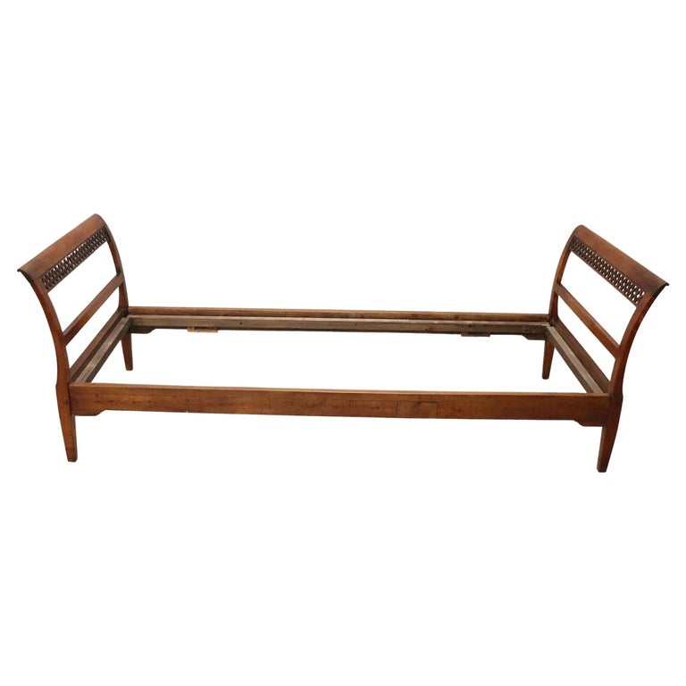 Early 19th Century Italian Directoire Cherry Wood Antique Single Bed
