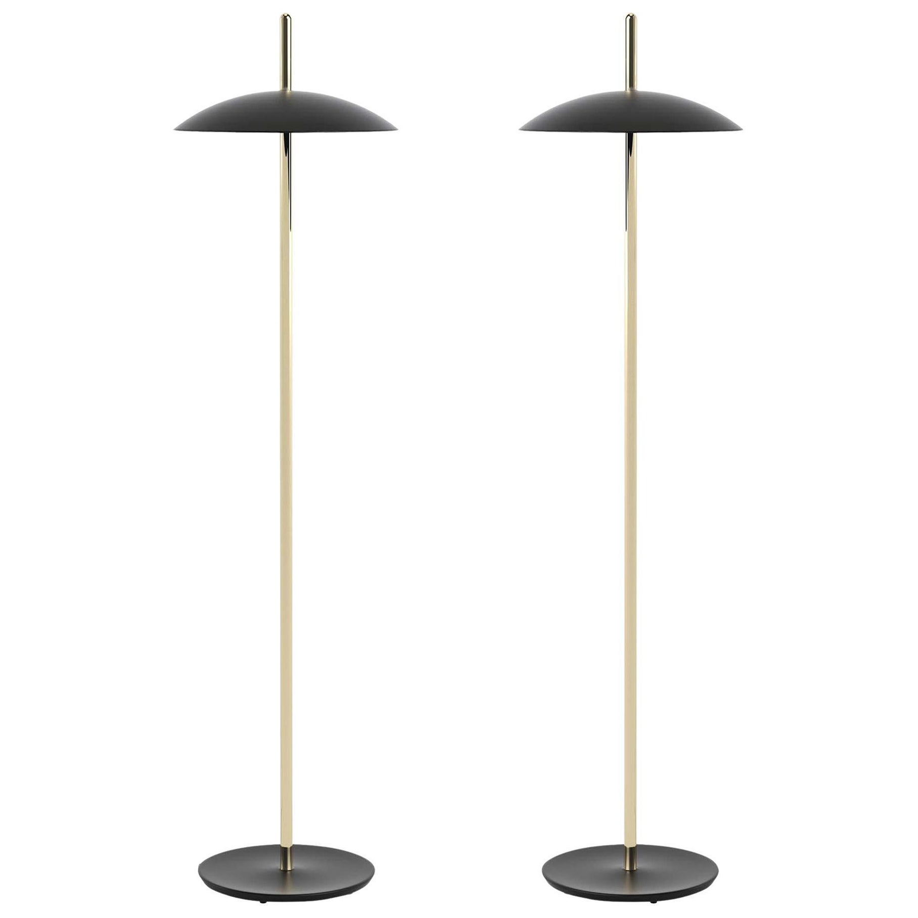 Paire de lampadaires Signal noirs et laiton de Souda, fabriqués sur commande