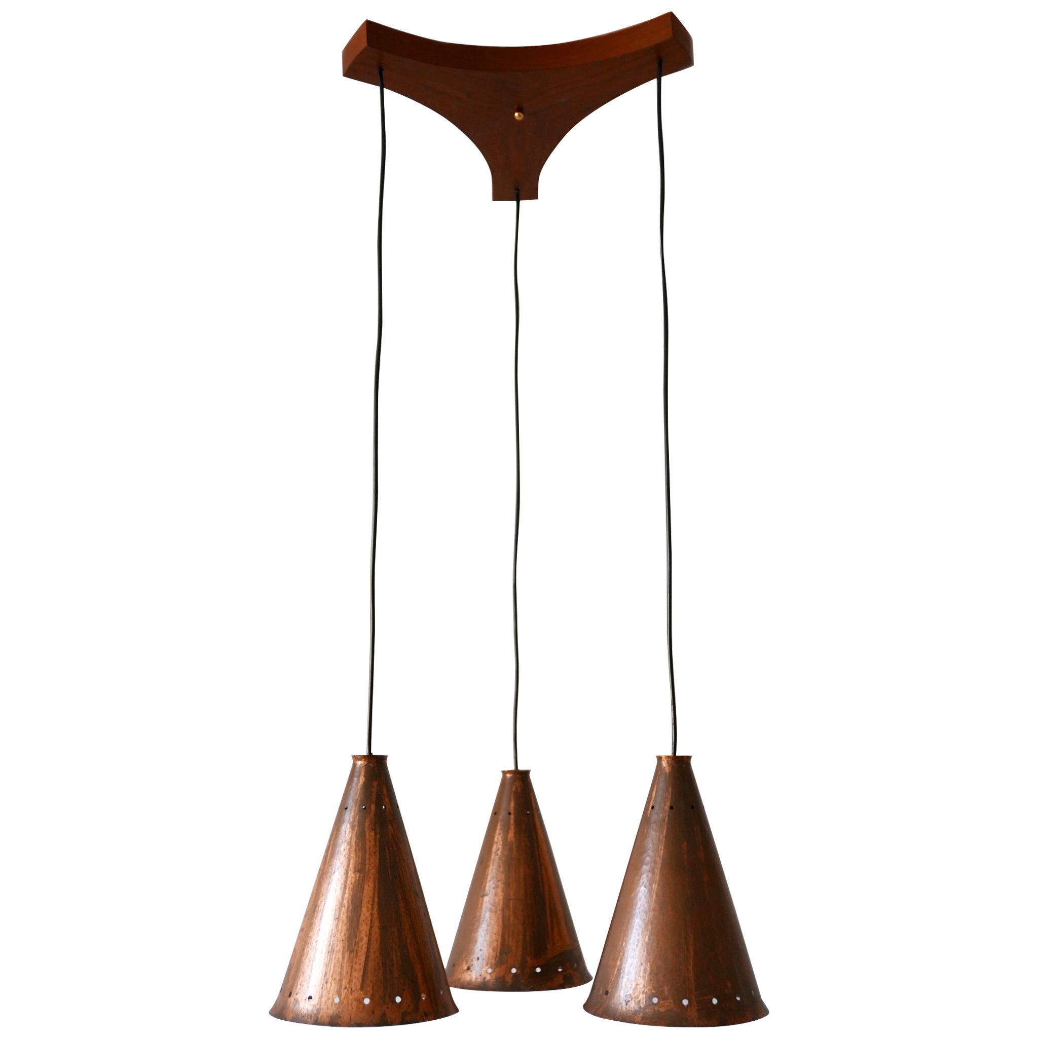 Exceptionnelle et grande lampe à suspension en cuivre de style mi-siècle moderne, Scandinavie, années 1950 en vente