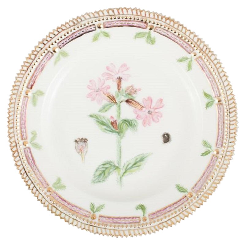 Royal Copenhagen Flora Danica Plate in Hand-Painted Porcelain with Flowers