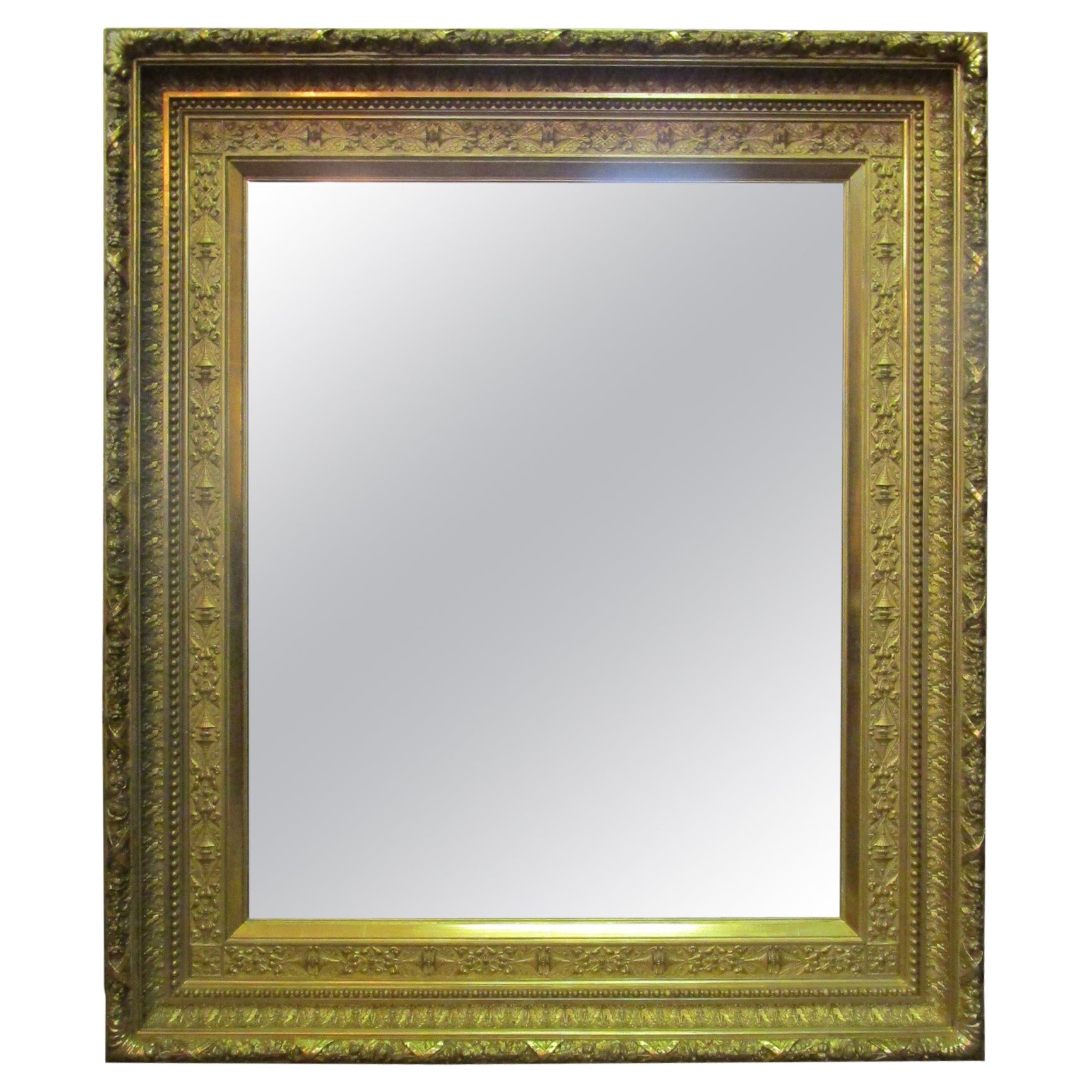 Miroir massif en bois doré de l'Aesthetic Movement, 19e siècle
