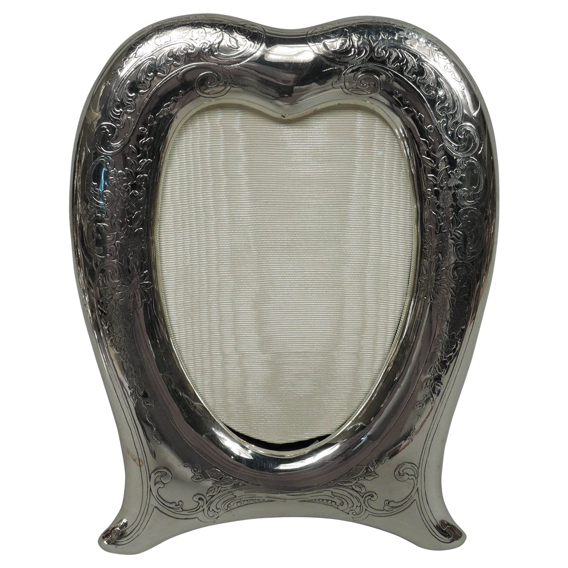 Romantic Tiffany Edwardian Art Nouveau Heart-Shaped Picture Frame For Sale