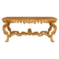 Table centrale italienne du début du XIXe siècle en bois doré et marbre de style Louis XV