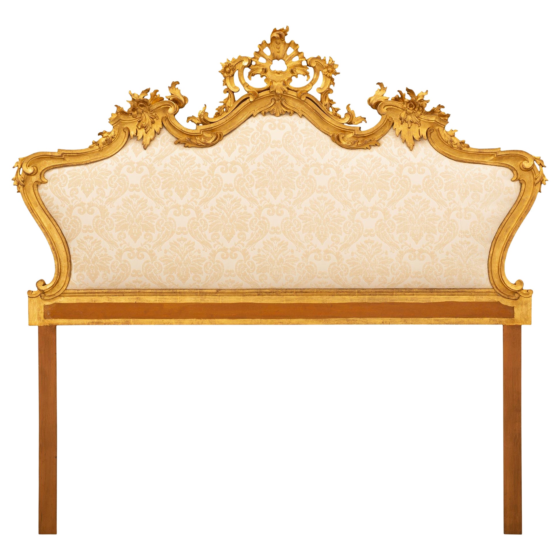 Tête de lit vénitienne italienne du 19ème siècle en bois doré et polychrome