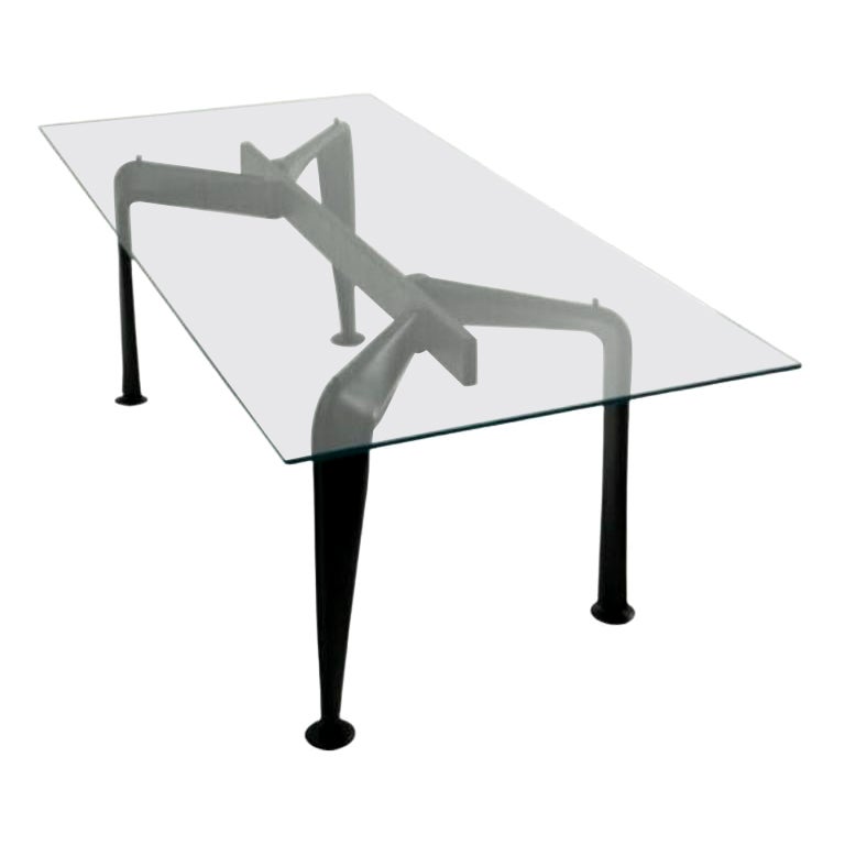 Table asymétrique, cuir noir par Colé Italia en vente