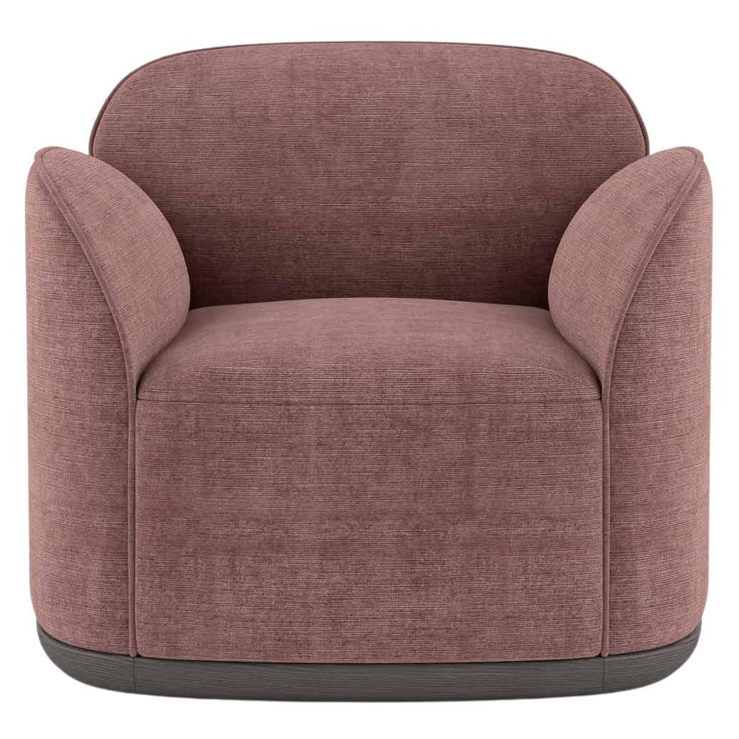 Fauteuil contemporain 'Unio' de Poiat, tissu Pergamena 017 de Dedar