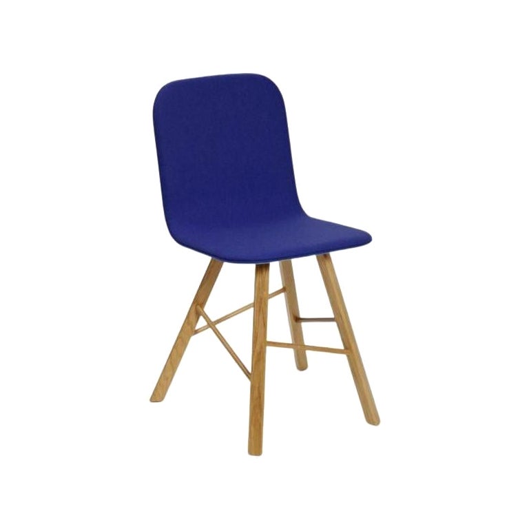 Tria Einfacher Stuhl, gepolstert in blauem Felter, Beine aus Eiche Natur von Colé Italia
