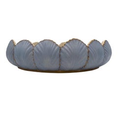 Antique bol de centre de table en porcelaine anglaise à bord festonné de coquillages feuilletés