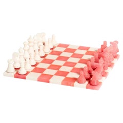 Grand jeu d'échecs italien en marbre d'albâtre rose/blanc
