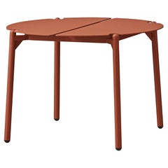 Small Ginger Bread Minimalist Lounge Table