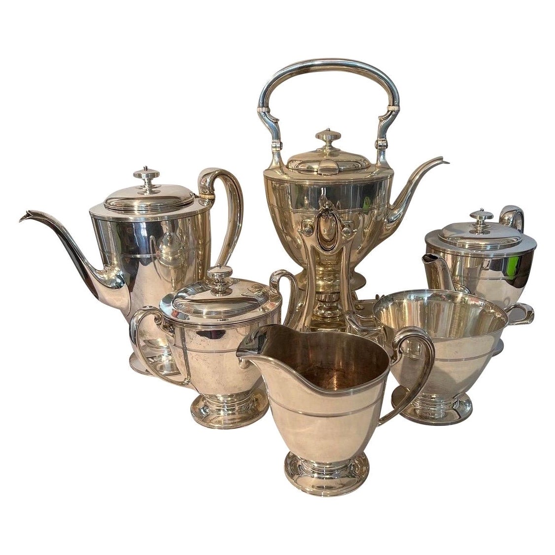 Tiffany & Company “Hampton” Sterling Silver Tea & Coffee Service- 6 Pieces For Sale