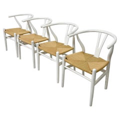 Contemporary Modern Wishbone Rope Dining Chair Set of Four in White