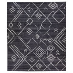 Alfombra Moderna Sobredimensionada Kilim Tejido Plano De Lana Con Campo Gris Oscuro By Apadana