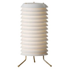 Ilmari Tapiovaara lampe de bureau « Maija » en laiton et blanc pour Santa & Cole