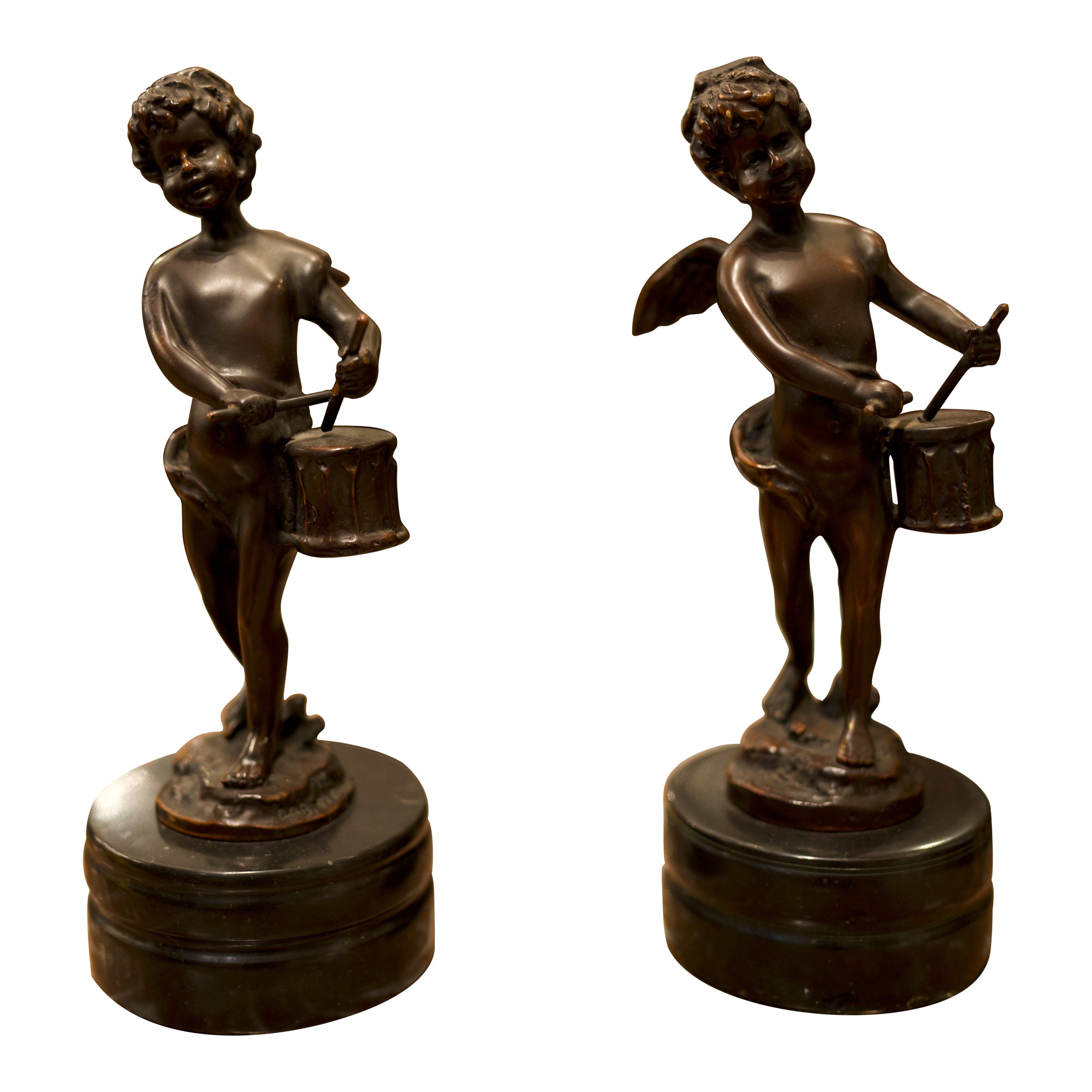 Pair of French Bronze Cherubs Sculptures For Sale