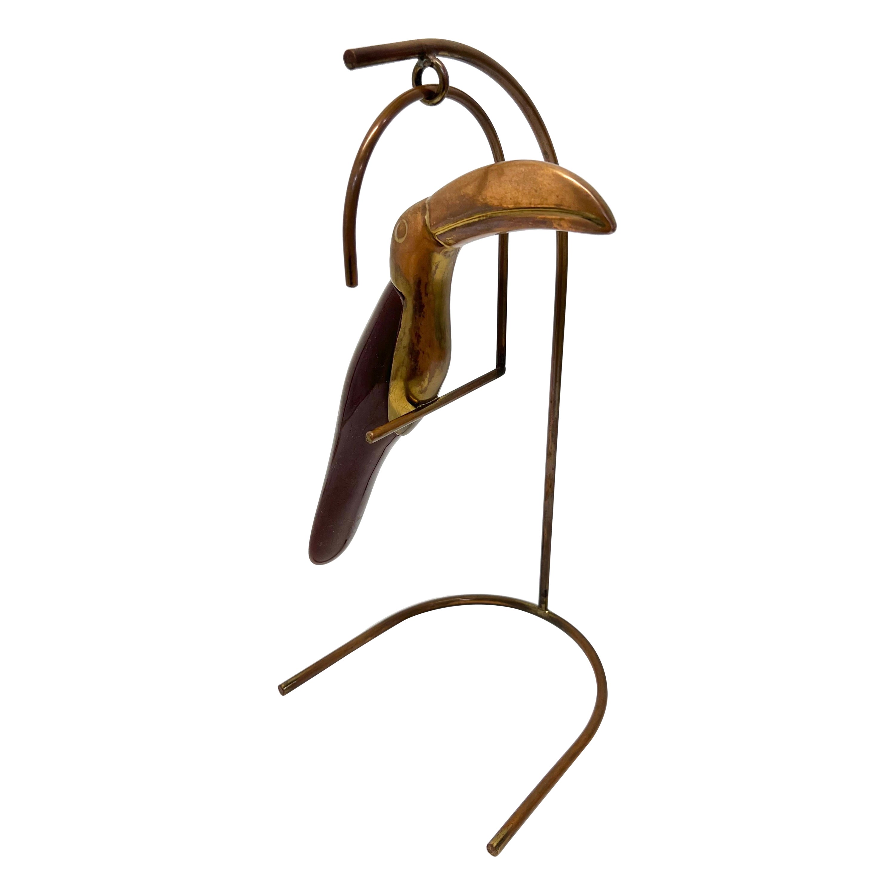 Brazilian Mid-Century Modern Brass and Resin Toucan on Stand, 1960s For Sale