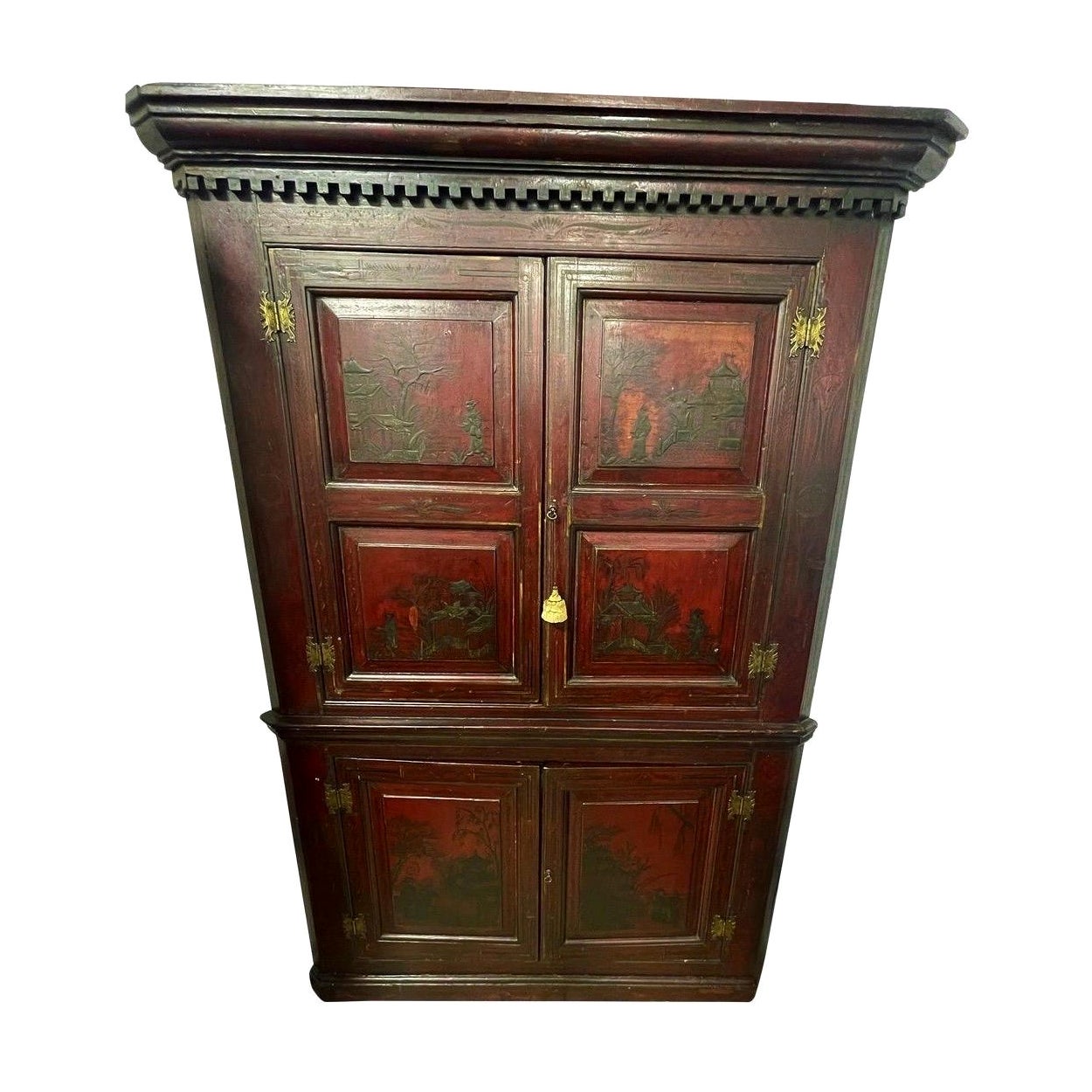 19th century American Southern Plantation Chinoiserie Decorated Corner Cupboard For Sale