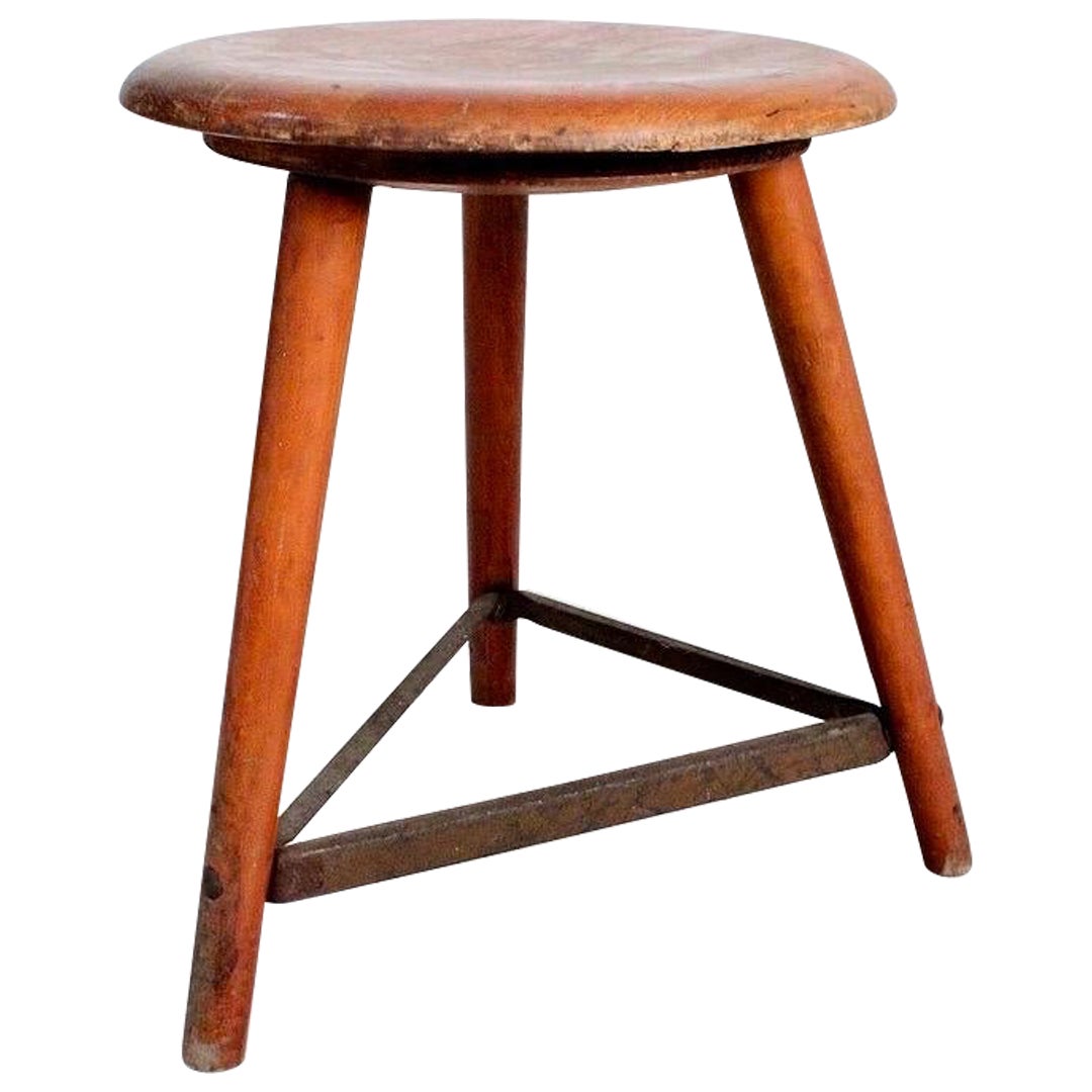 Antique Tables For Sale in Europe - 1stDibs