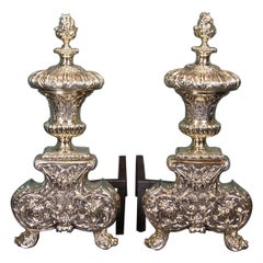 Androni ornati in ottone