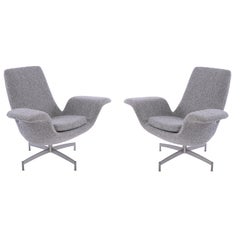 Gray Bouclé Sculptural Swivel Lounge Chairs by HBF