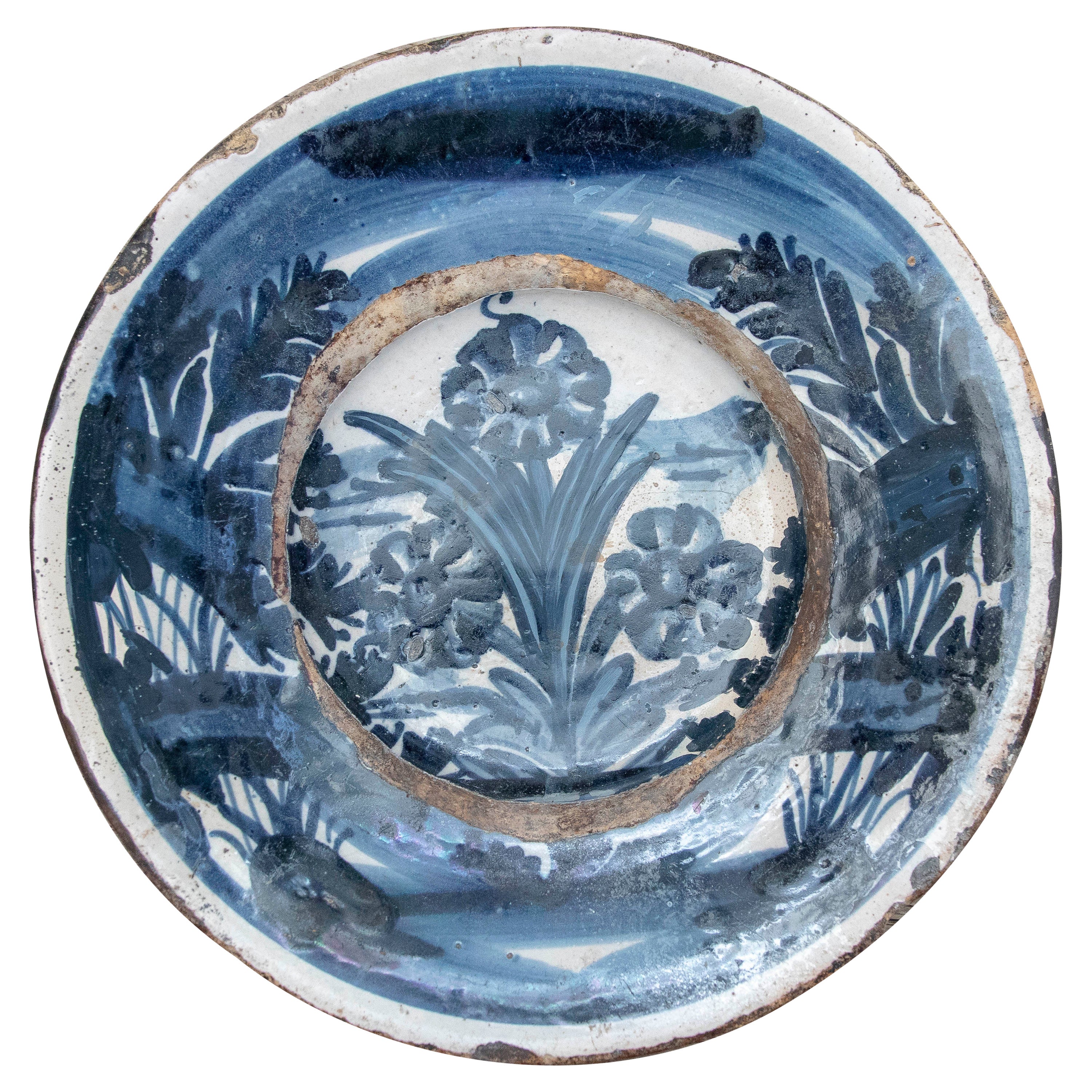 Piatto in ceramica spagnola del XVIII secolo con fiori