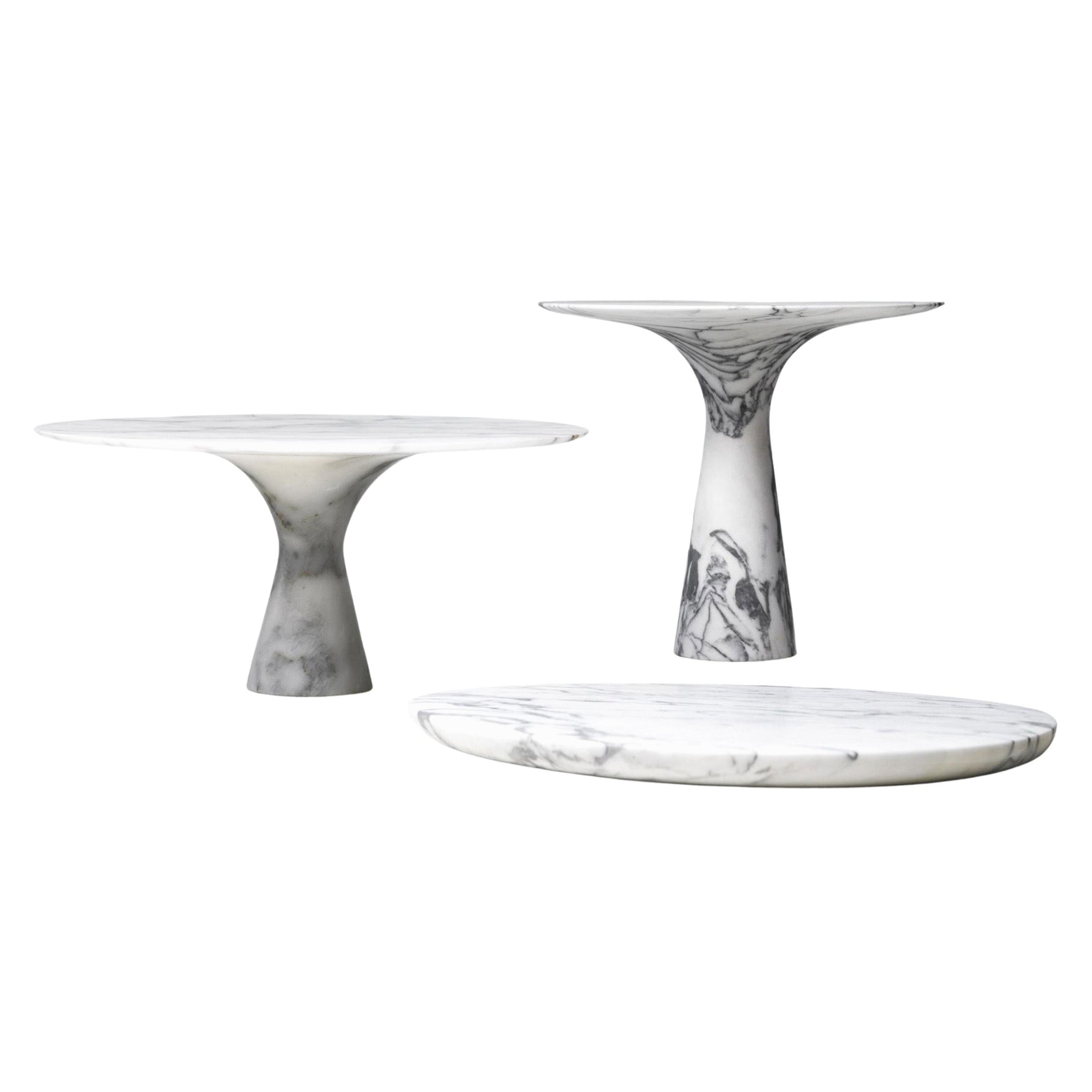 Set of 3 Refined Contemporary Marble Bianco Statuarietto Cake Stands and Plate For Sale