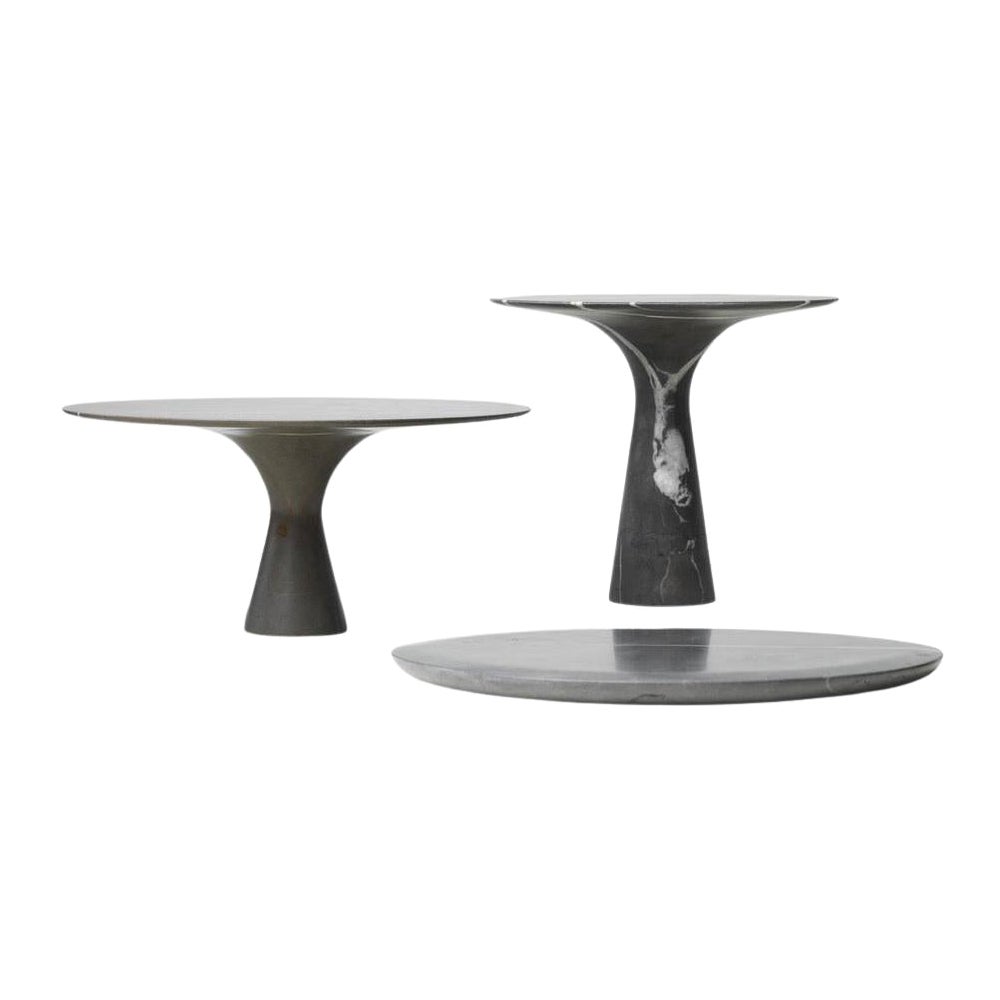 Set of 3 Refined Contemporary Marble Grafitte Cake Stands and Plate For Sale
