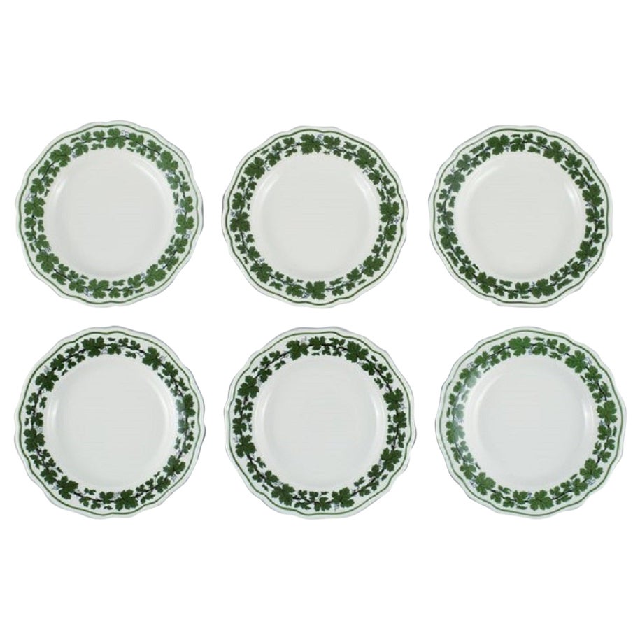 Six Meissen Green Ivy Vine Dinner Plates in Hand-Painted Porcelain, 1940s