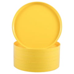Massimo Vignelli for Heller Italien, a Set of 8 Dinner Plates in Yellow Melamine