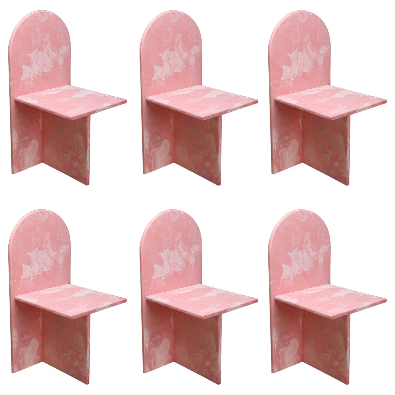 6 chaises contemporaines roses 100 % plastique recyclé fabriquées à la main par Anqa Studios