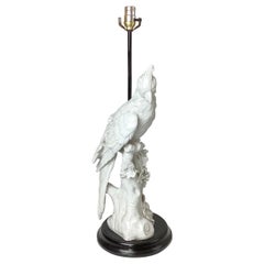 Grande lampe de bureau italienne en poterie perroquet de style Hollywood Regency