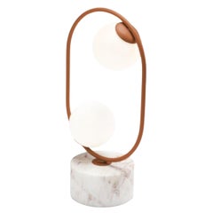 Lampe de table I Loop en cuivre avec base en marbre par Dooq