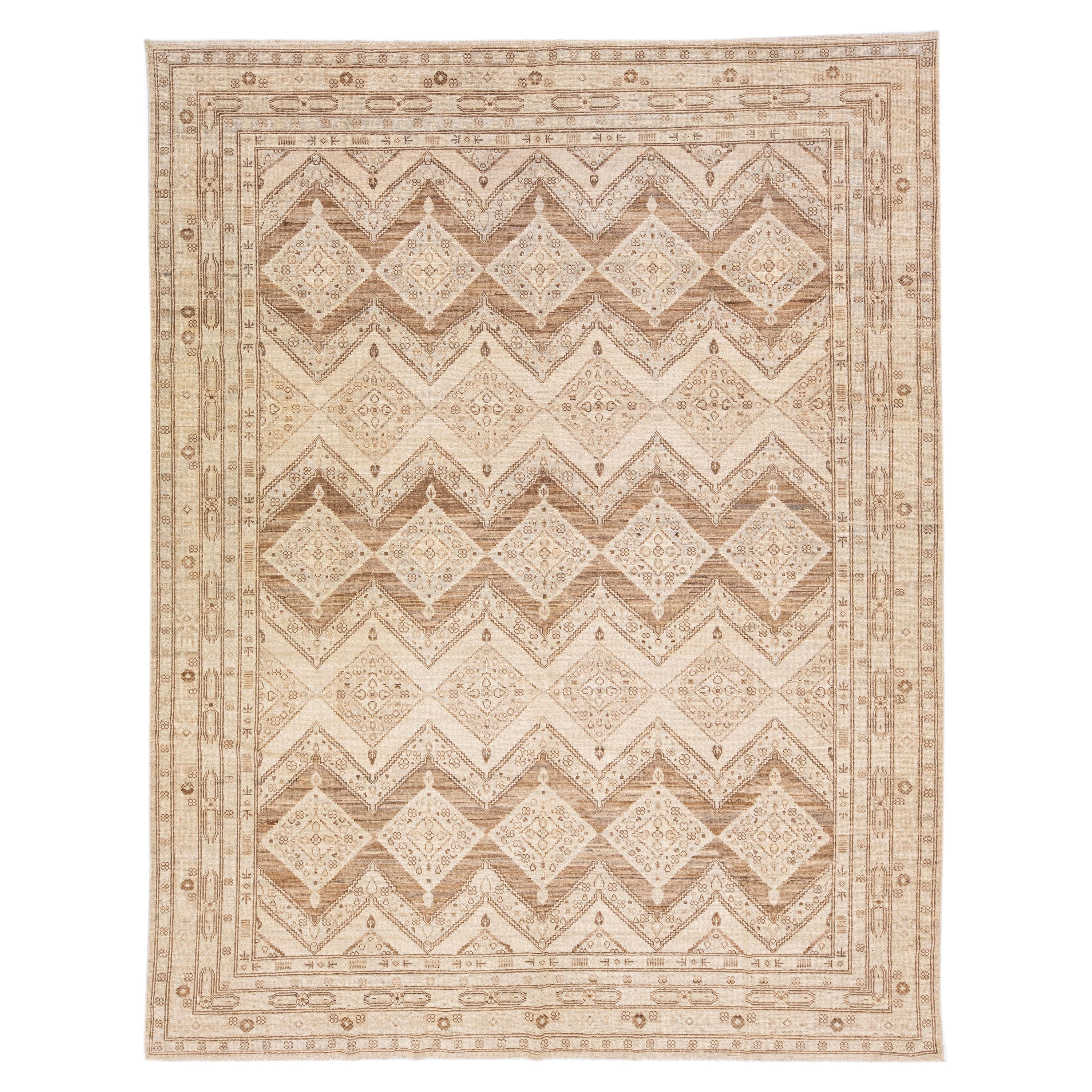 Modern Handmade Indian Peshawar Wool Rug with a Beige Geometric Motif For Sale
