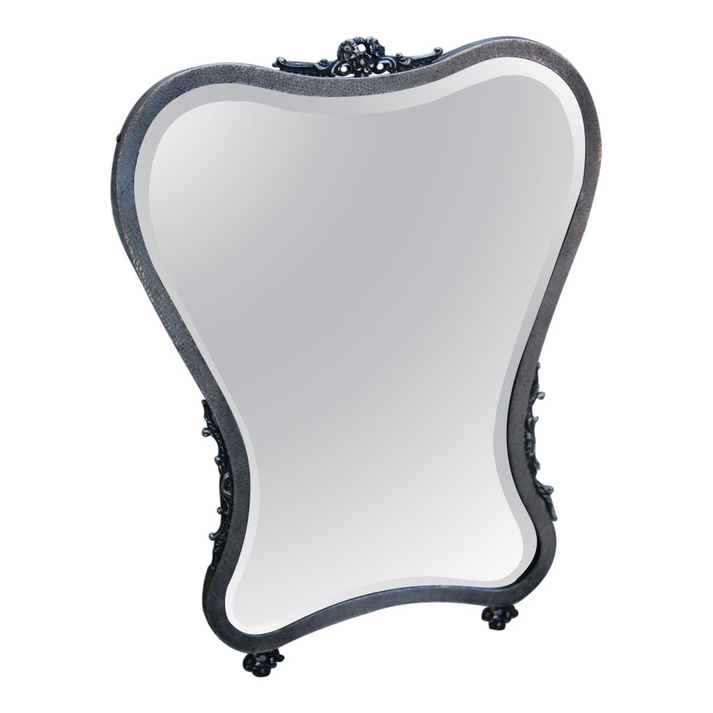 Italie 1950 Miroir en argent pour table à langer de femme pour le maquillage et les boucles d'oreilles en vente