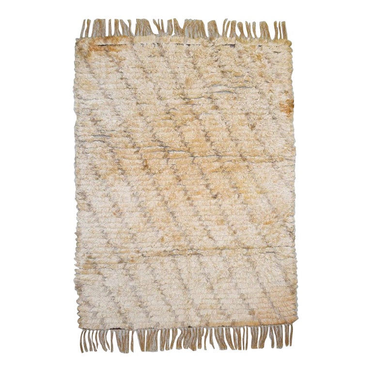 Wool Rug Textile Swedish textile designer. Rya rug with fringes in pure wool in light ...